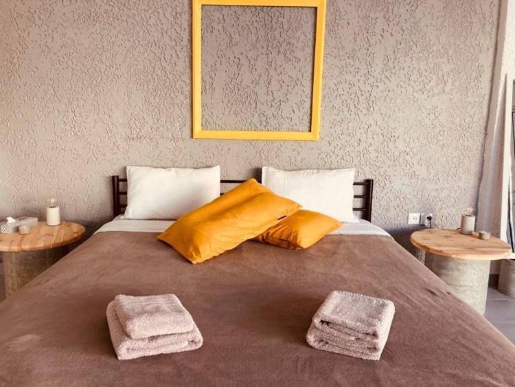 21 Suites Deluxe Stay Near The Airport Markopoulo Mesogaias Luaran gambar