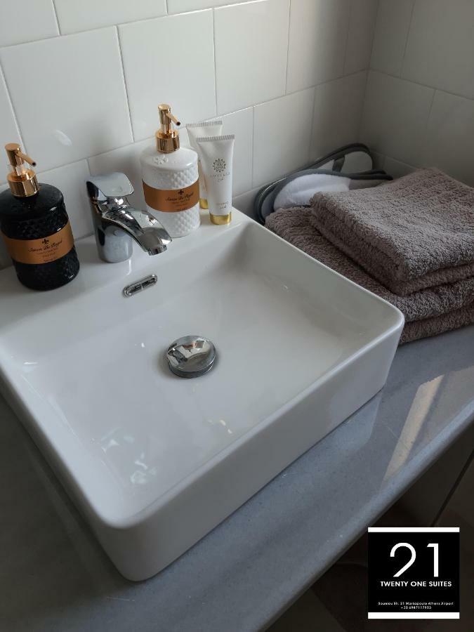 21 Suites Deluxe Stay Near The Airport Markopoulo Mesogaias Luaran gambar