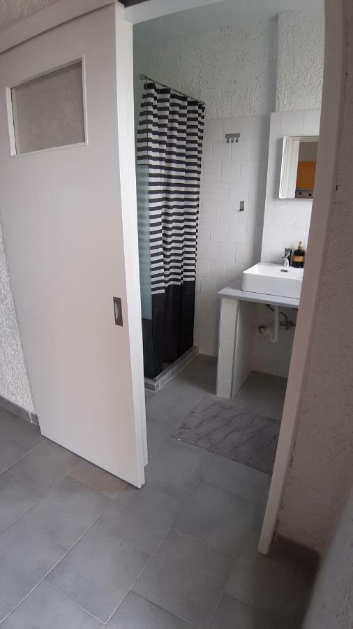 21 Suites Deluxe Stay Near The Airport Markopoulo Mesogaias Luaran gambar