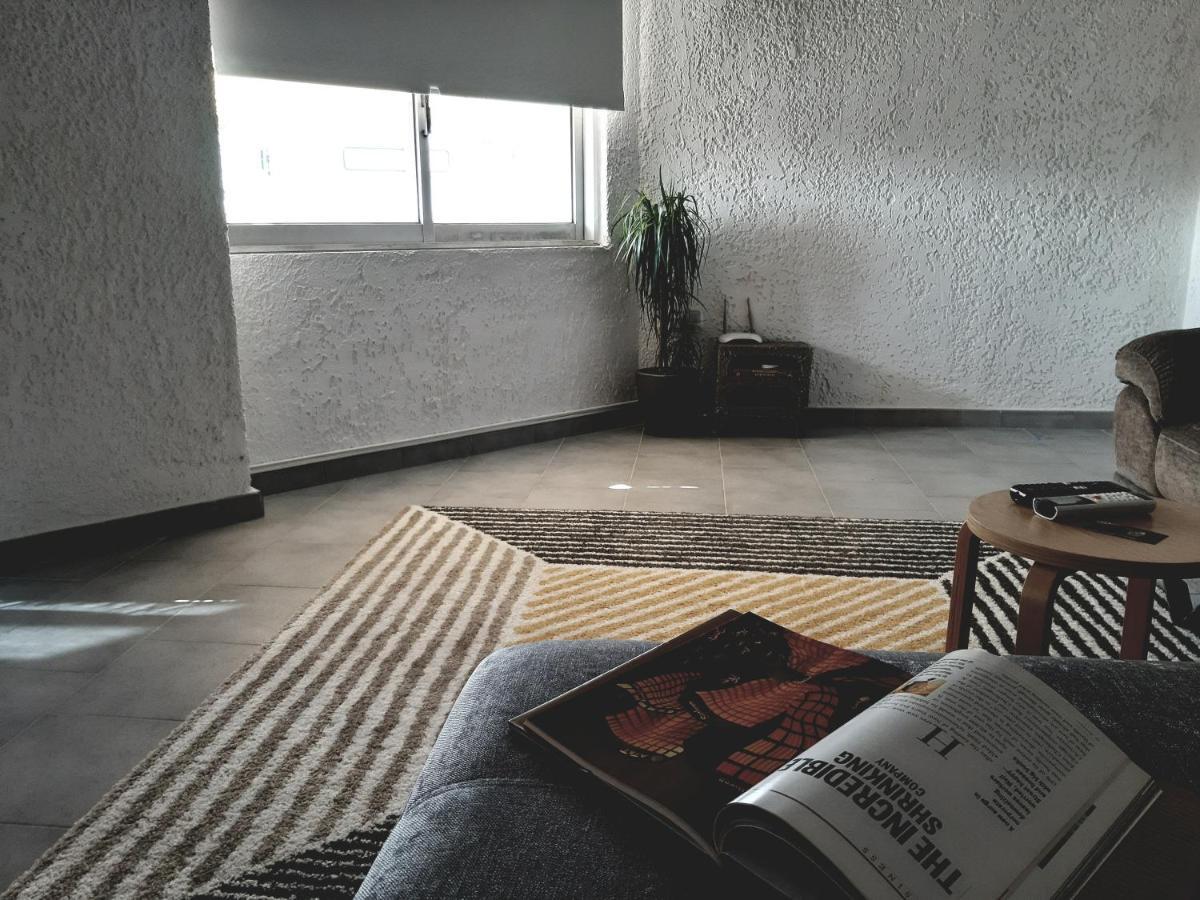 21 Suites Deluxe Stay Near The Airport Markopoulo Mesogaias Luaran gambar